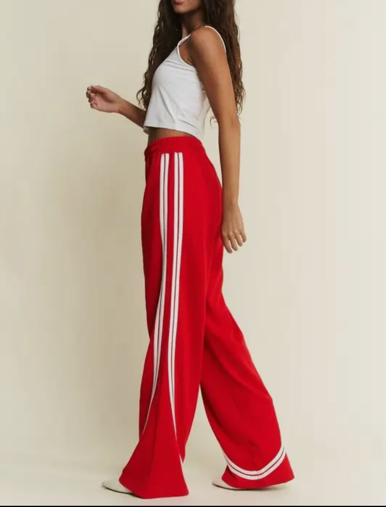 Red sport pant